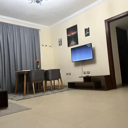 Appartement Hidden Gem With Pool Access In New Le Caire Extérieur photo